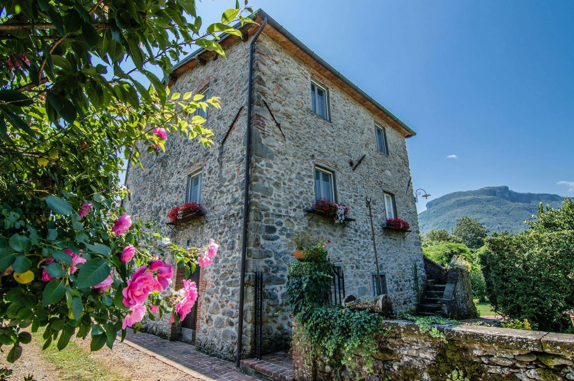 Agriturismo Chioi Barga Exterior photo