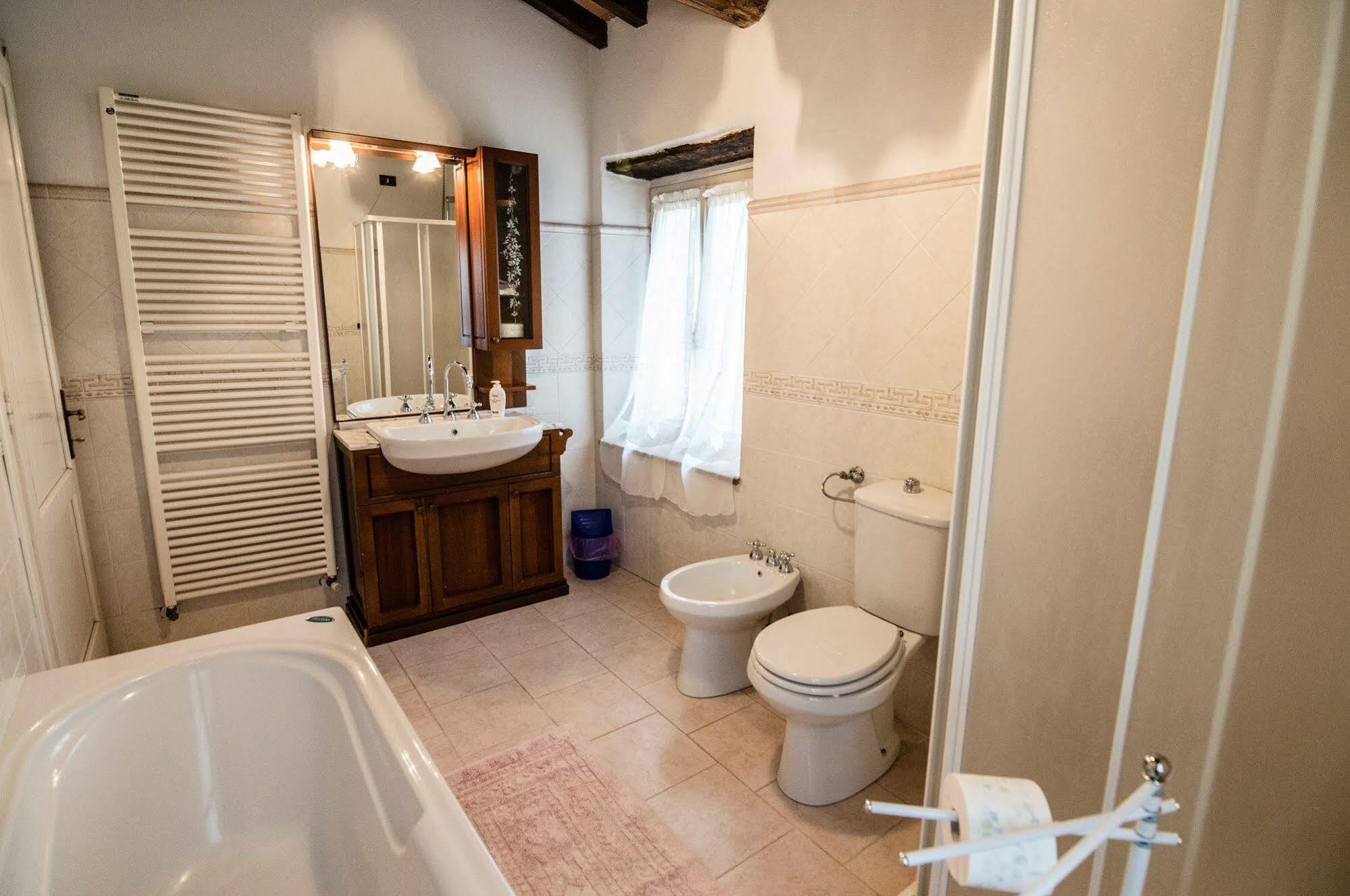Agriturismo Chioi Barga Exterior photo