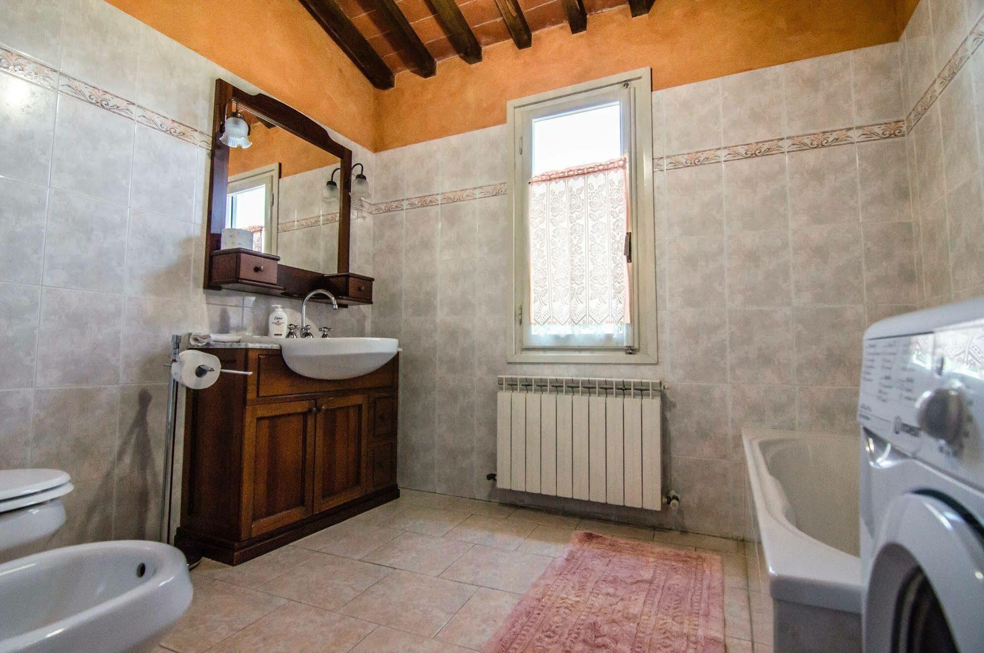 Agriturismo Chioi Barga Exterior photo