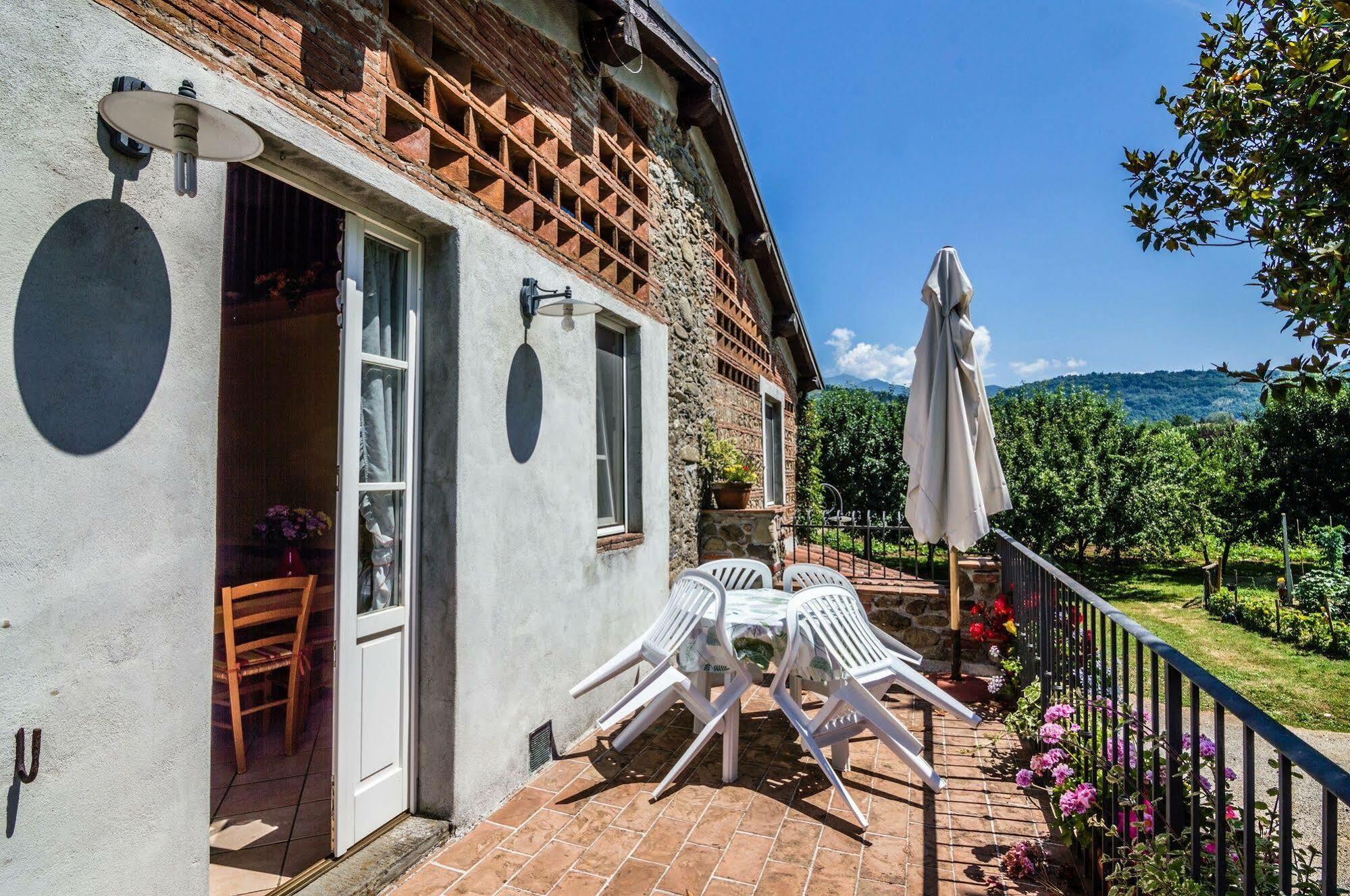 Agriturismo Chioi Barga Exterior photo